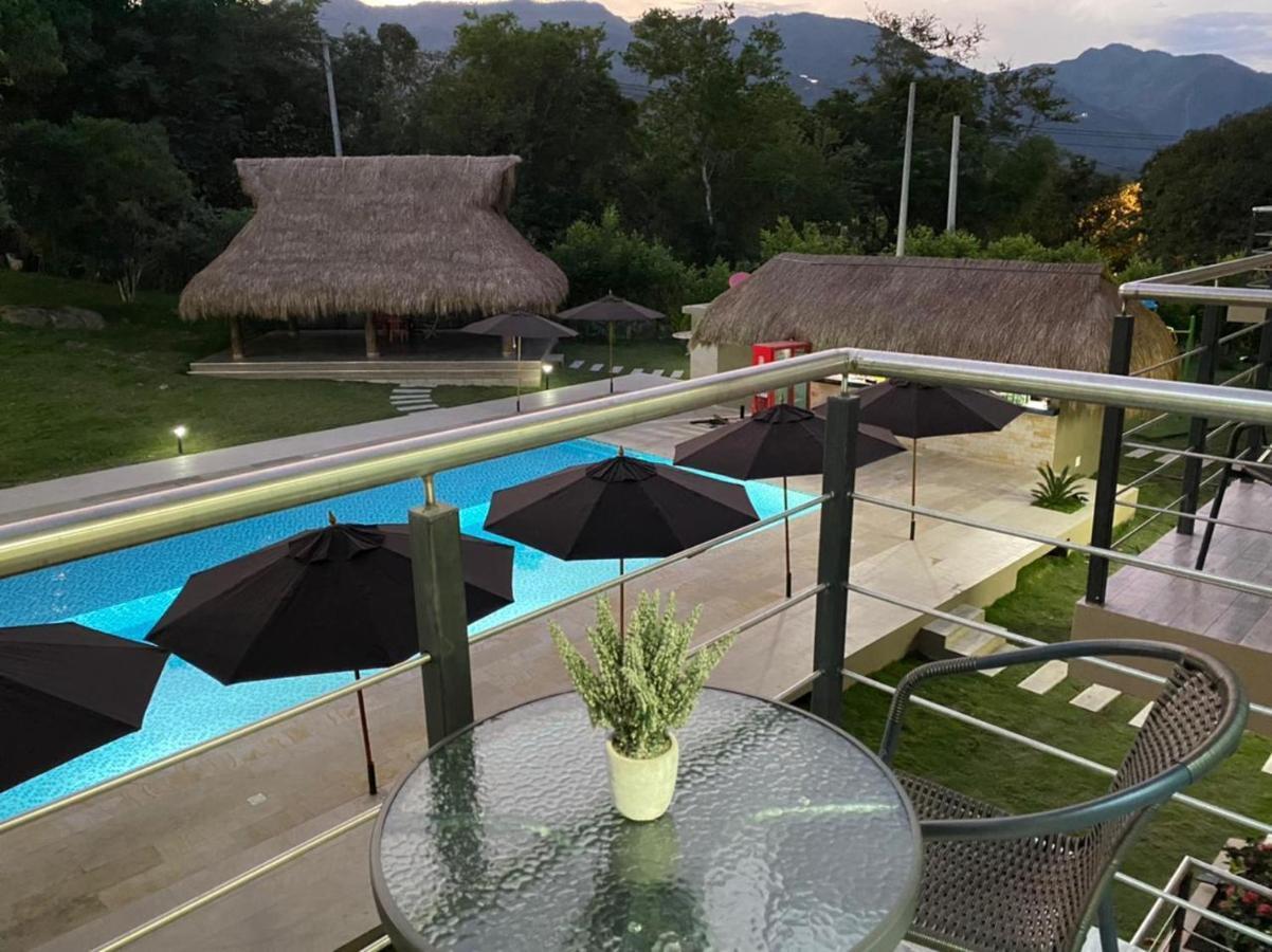 Hotel Natural Hill'S By H&R Villeta Zewnętrze zdjęcie